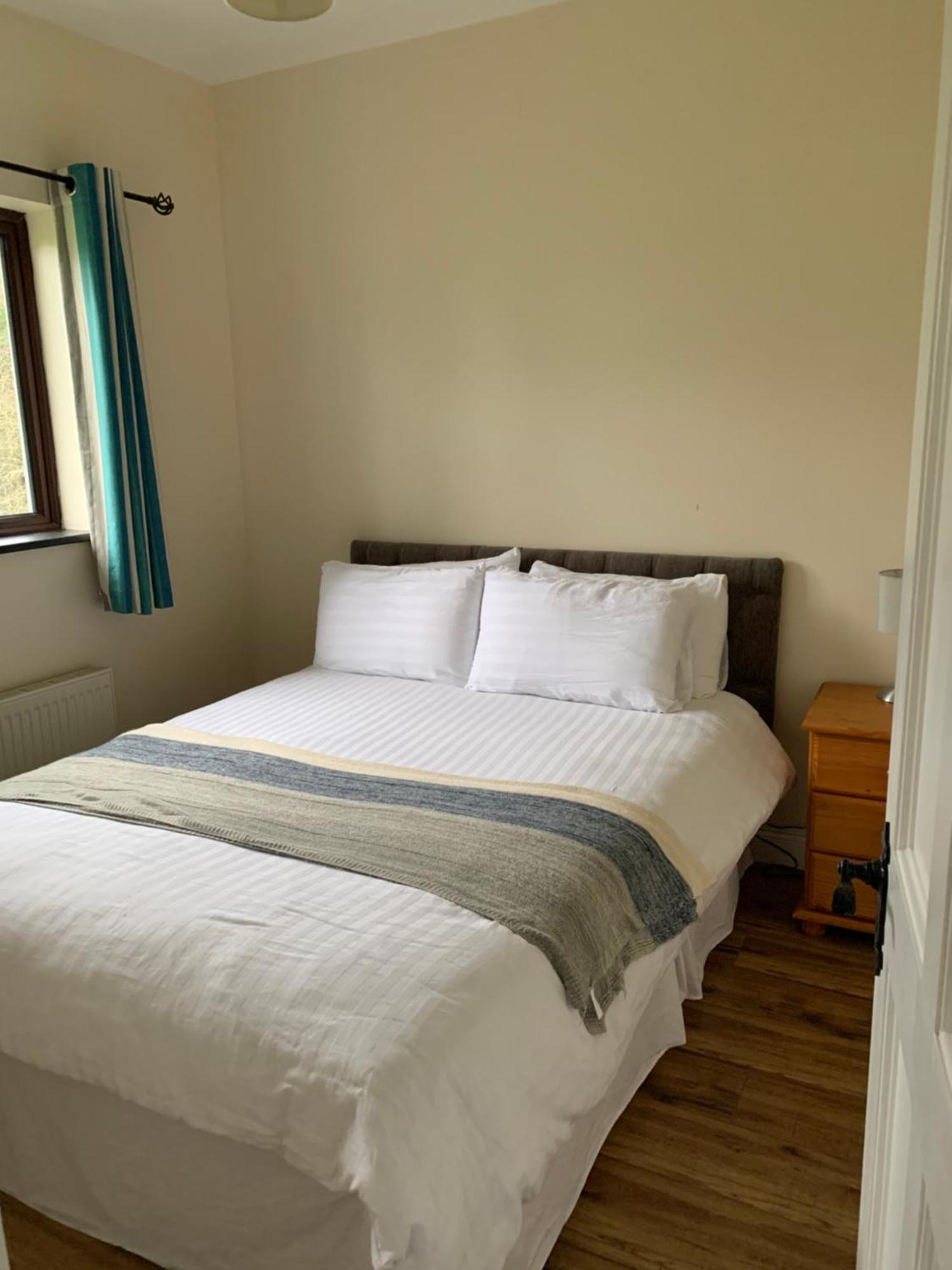 Kits Lodge Crover 캐번 외부 사진